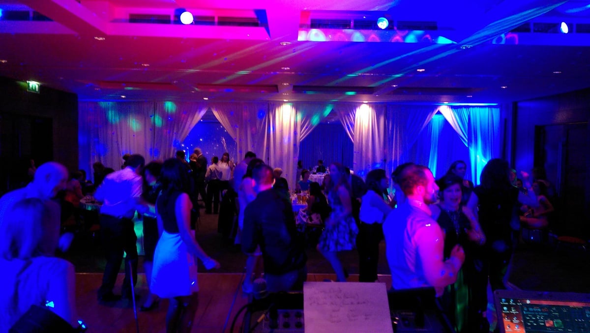 DJ Enda - Full Dance Floor
